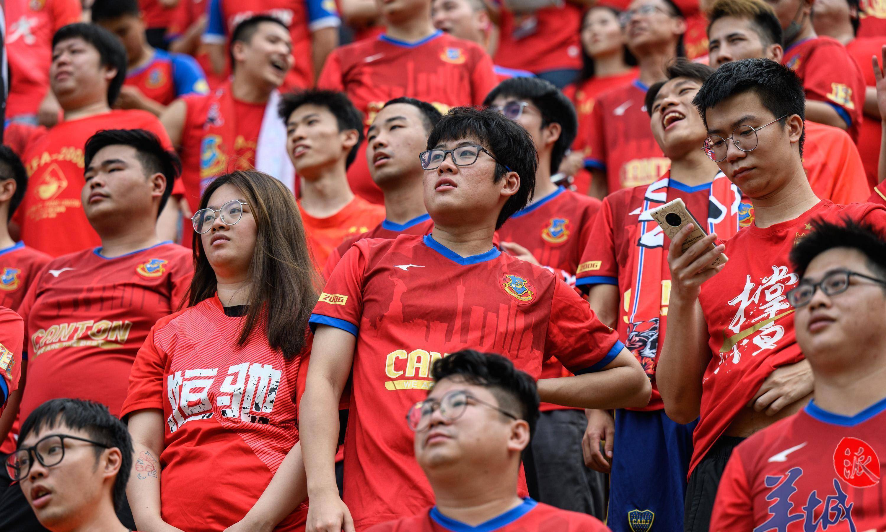 雷速-广州队发布备战花絮；关键时刻外线爆发；亚冠任务艰巨；年轻球员得到机会的简单介绍